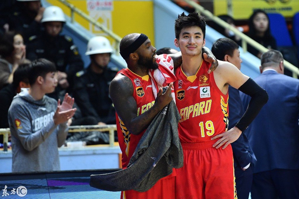 平博-冲浪大奖赛，蓬莱闪电队与荆楚玄武队读秒扳平，体能对抗拉满！本土核心状态回升